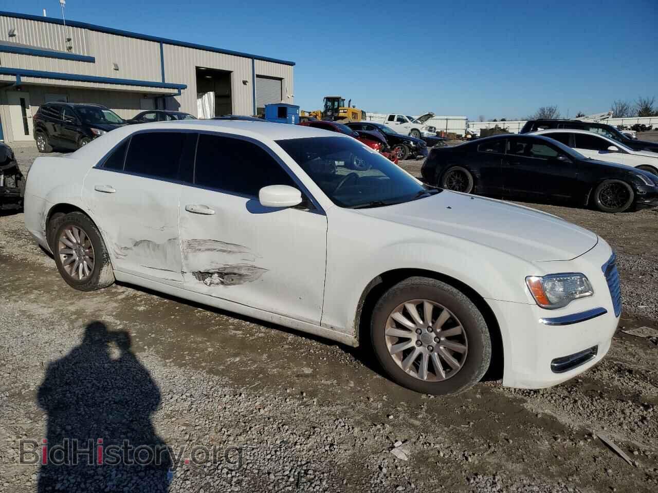 2014 CHRYSLER 300 - VIN: 2C3CCAAG1EH335927 - Фото 4