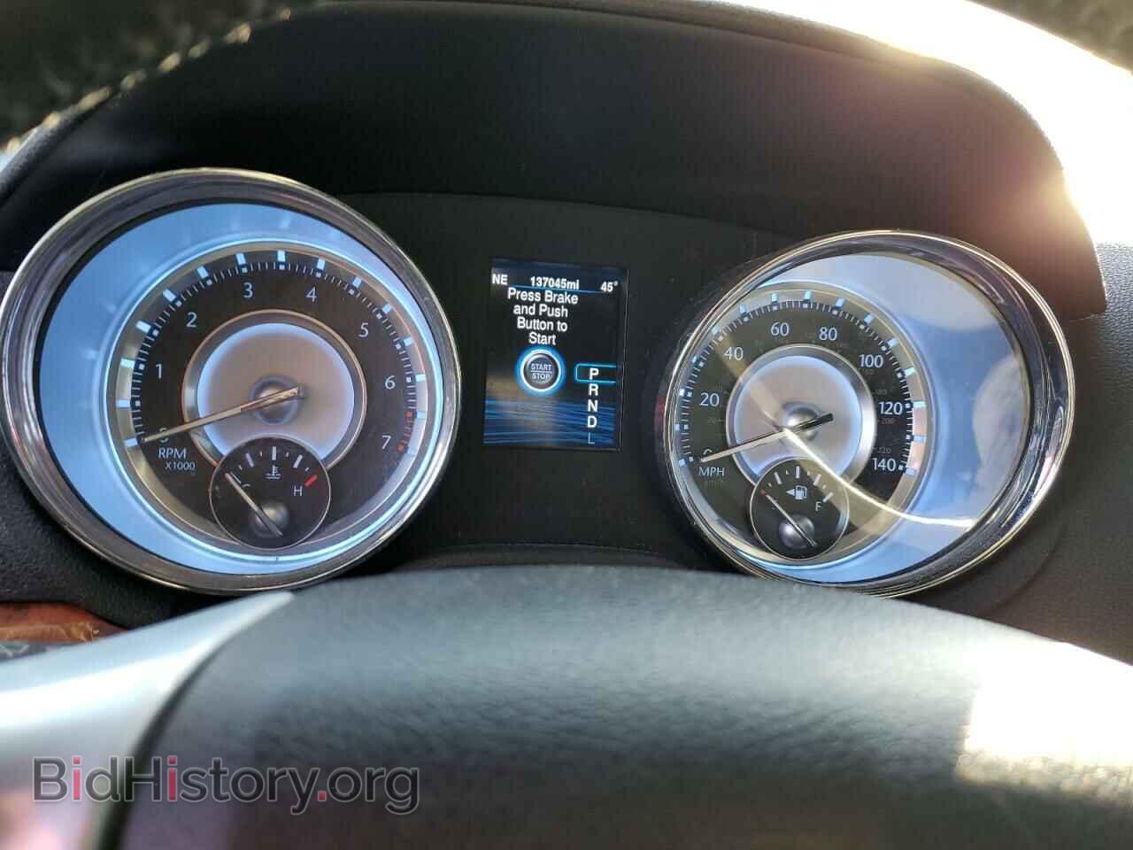 2014 CHRYSLER 300 - VIN: 2C3CCAAG1EH335927 - Фото 9