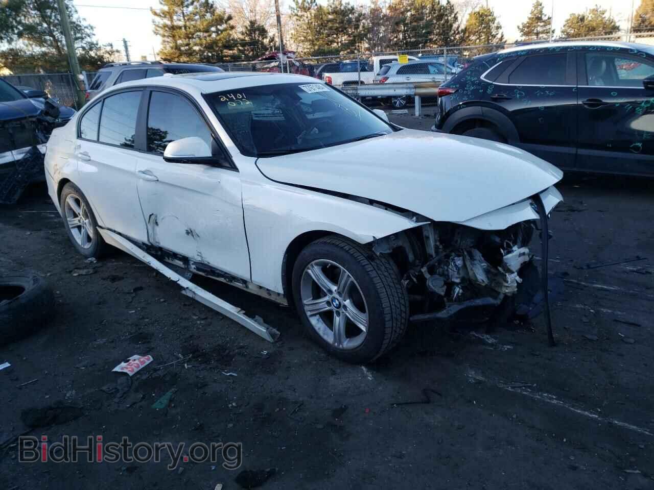 2013 BMW 3 SERIES - VIN: WBA3A5C54DF355302 - Фото 4