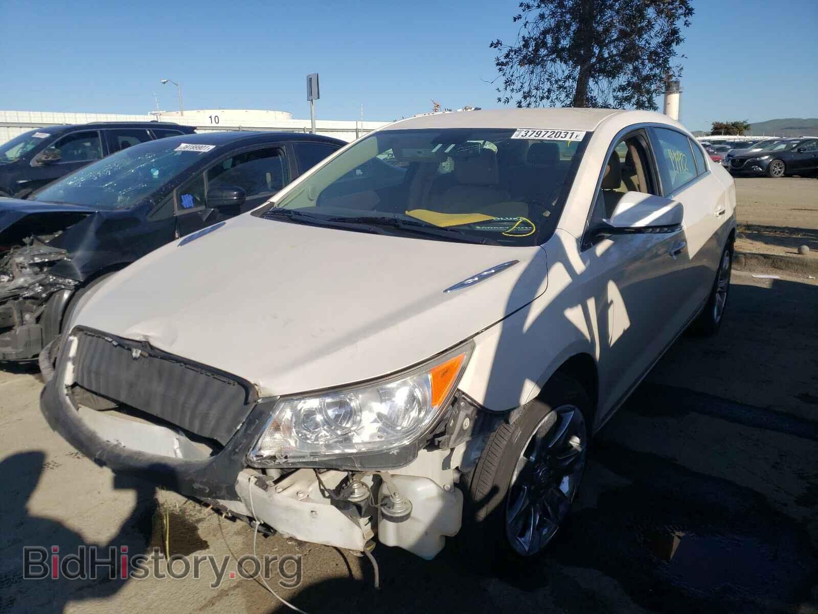 2011 BUICK LACROSSE - VIN: 1G4GC5ED0BF211824 - Фото 2