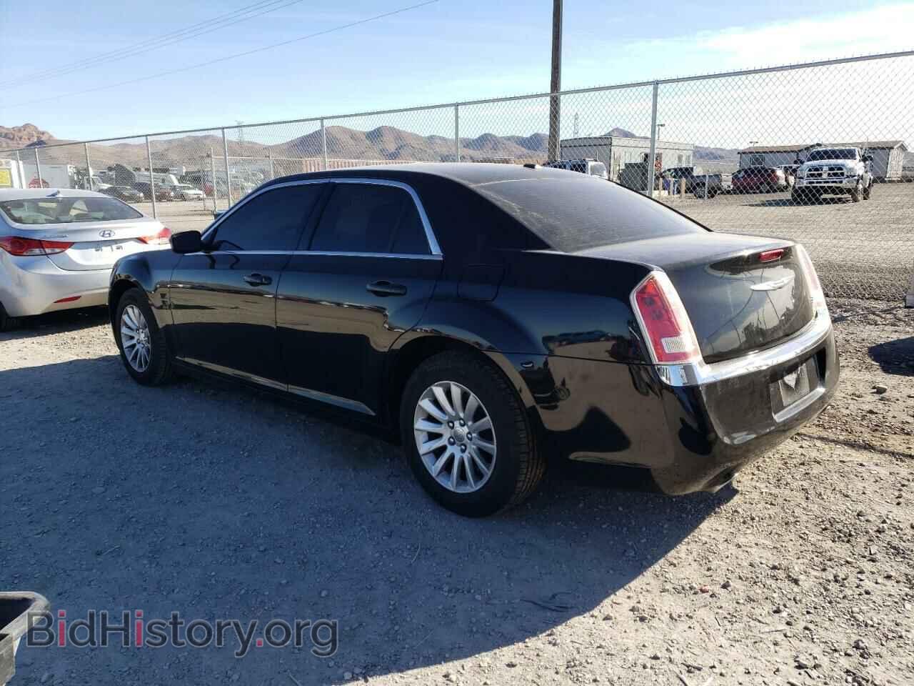 2014 CHRYSLER 300 - VIN: 2C3CCAAG7EH273028 - Фото 2