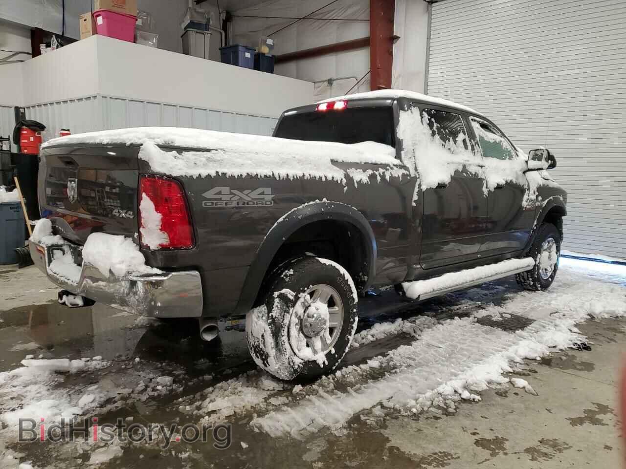 2018 RAM All Models - VIN: 3C6UR5CL7JG366830 - Photo 3