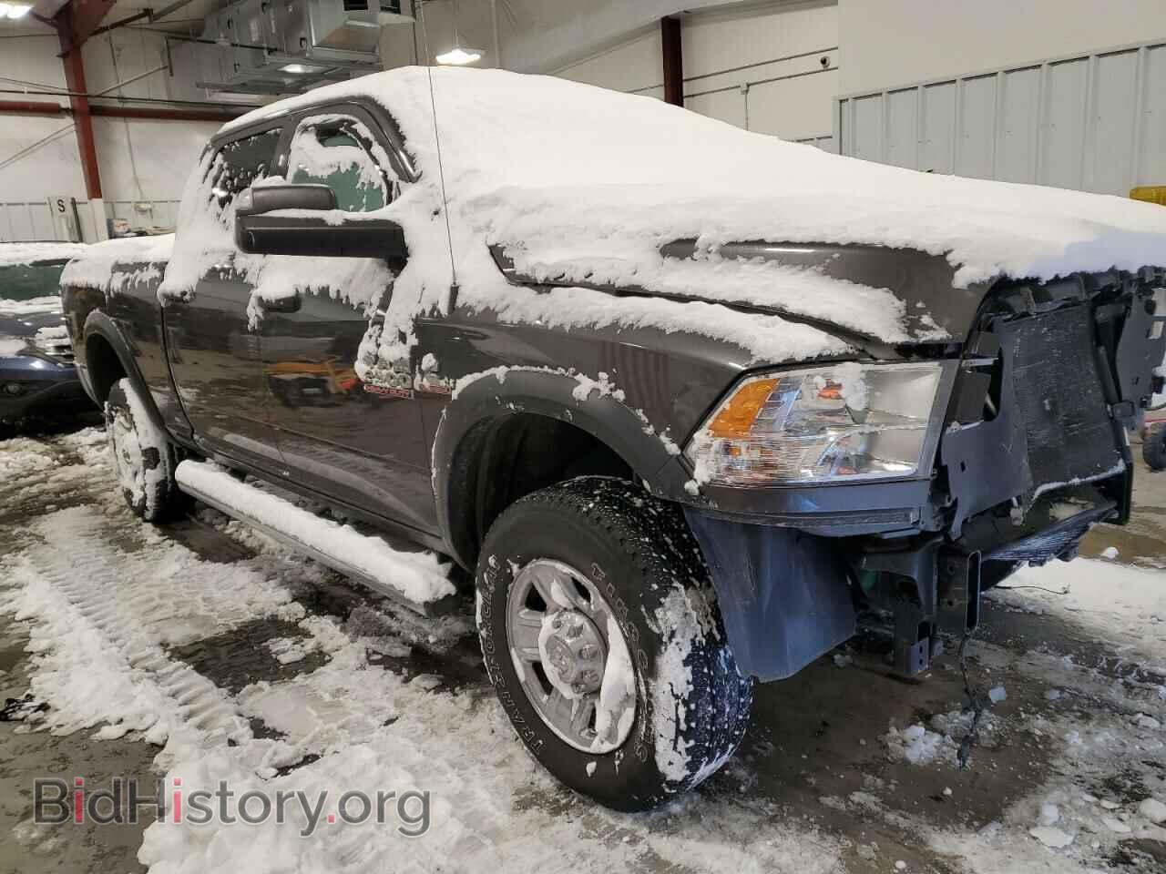 2018 RAM All Models - VIN: 3C6UR5CL7JG366830 - Photo 4