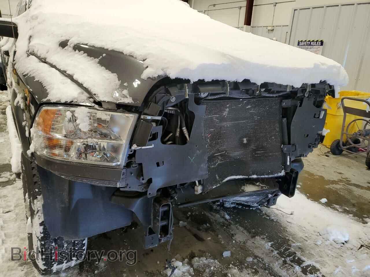 2018 RAM All Models - VIN: 3C6UR5CL7JG366830 - Photo 5
