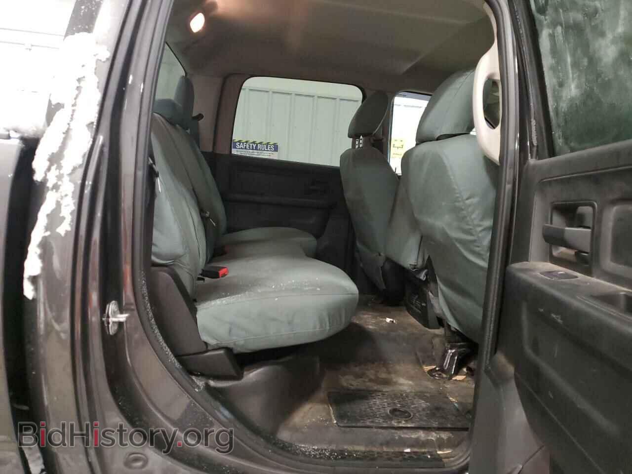 2018 RAM All Models - VIN: 3C6UR5CL7JG366830 - Photo 10