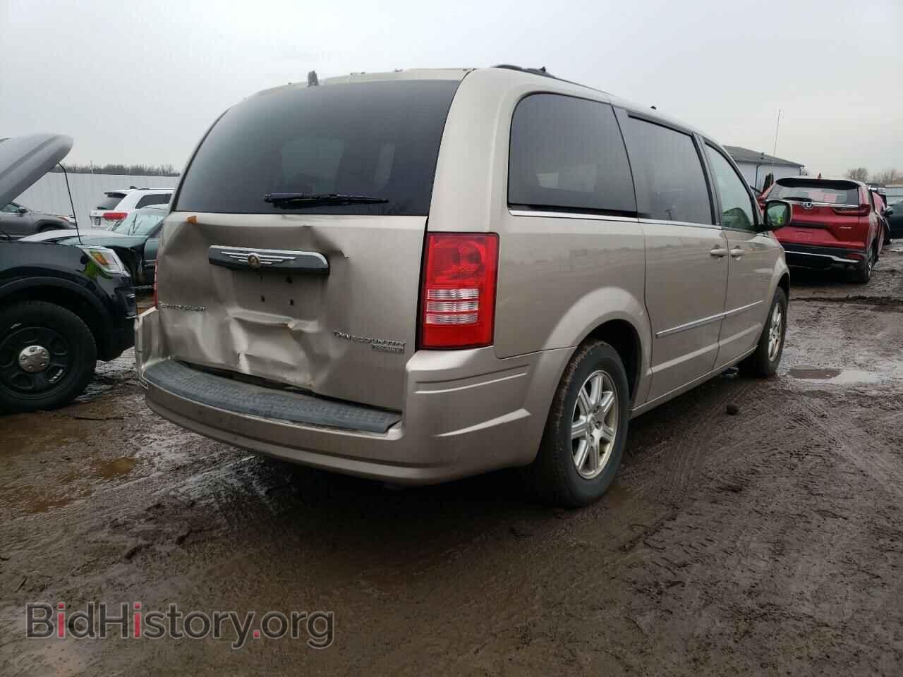 2009 CHRYSLER MINIVAN - VIN: 2A8HR541X9R521747 - Фото 4
