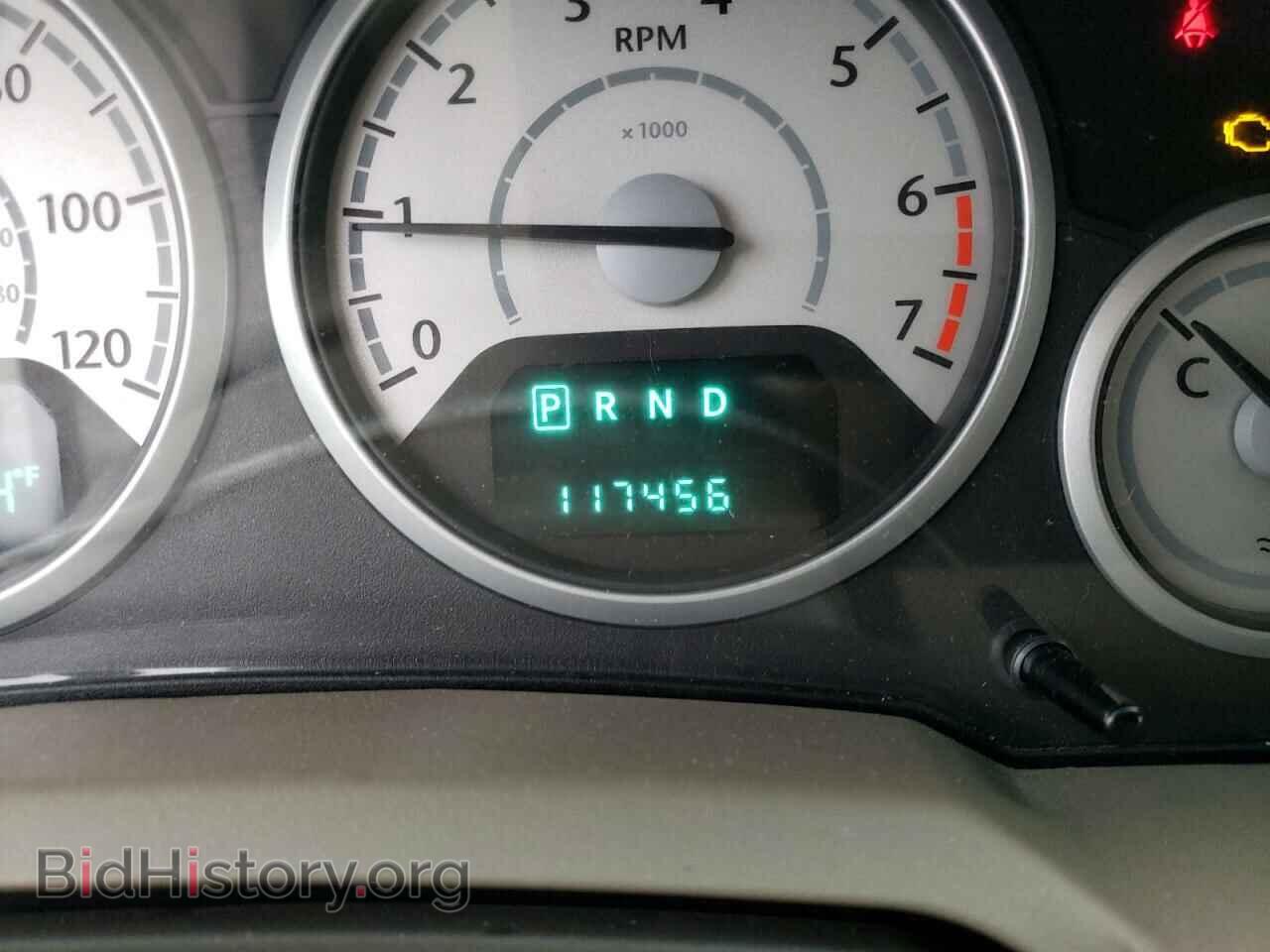 2009 CHRYSLER MINIVAN - VIN: 2A8HR541X9R521747 - Фото 8