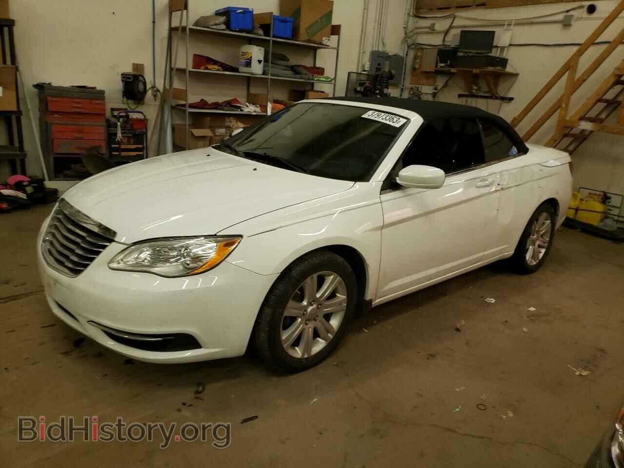 Photo 1C3BC2EBXBN623934 - CHRYSLER 200 2011