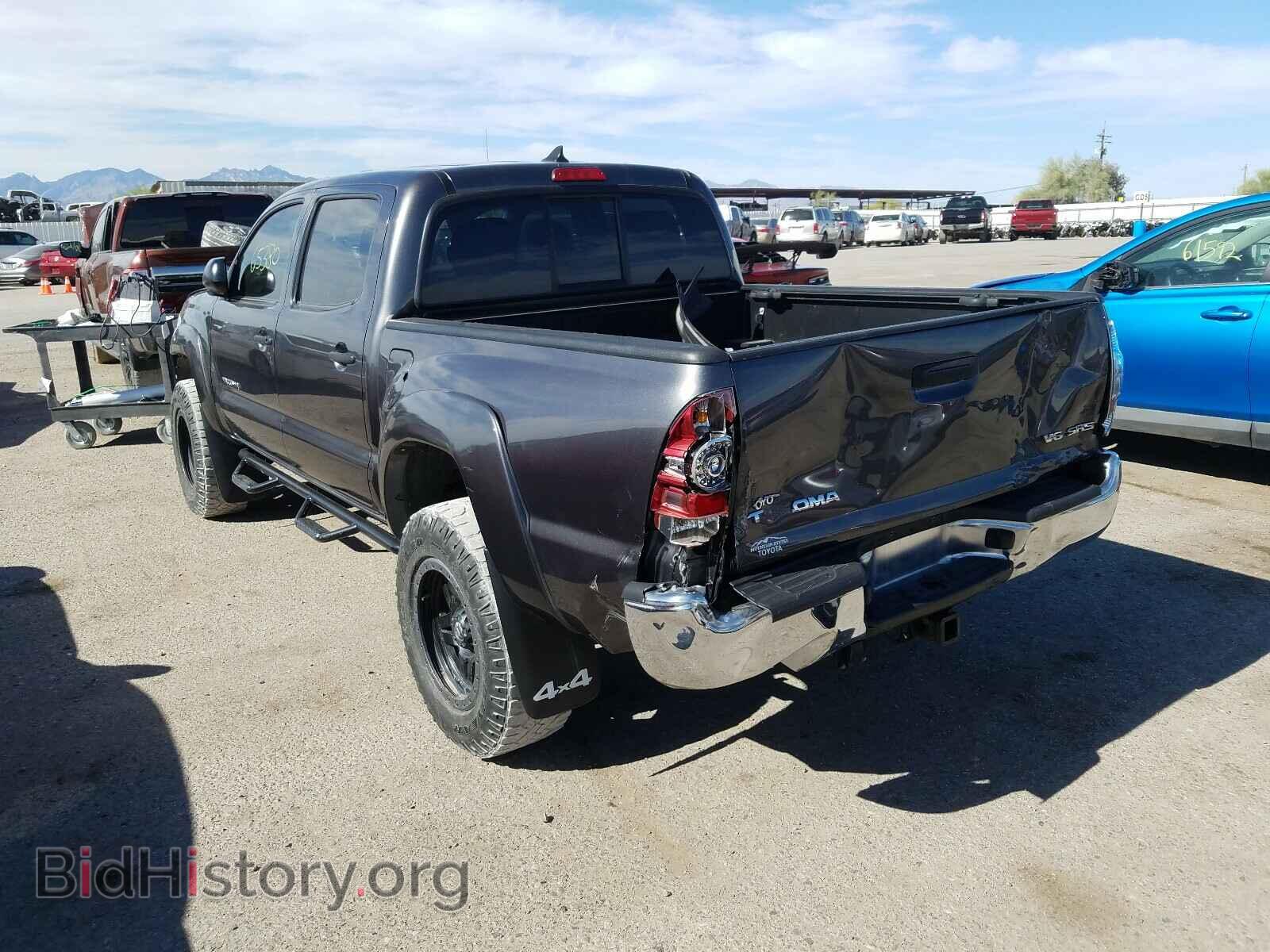 2015 TOYOTA TACOMA - VIN: 3TMLU4EN5FM196682 - Фото 3