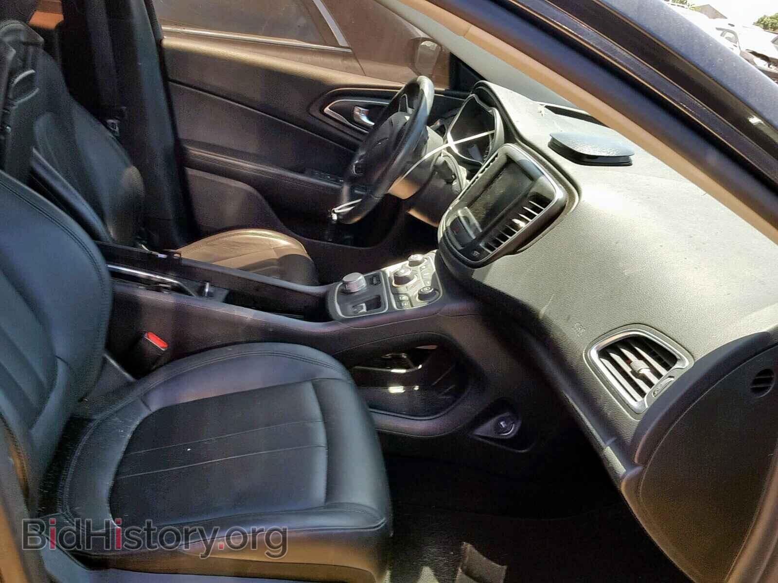 2016 CHRYSLER 200 - VIN: 1C3CCCAB4GN175696 - Photo 5