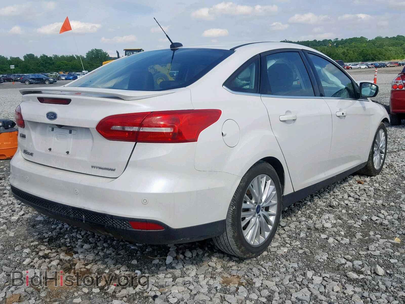 2017 FORD FOCUS - VIN: 1FADP3J21HL229981 - Фото 4