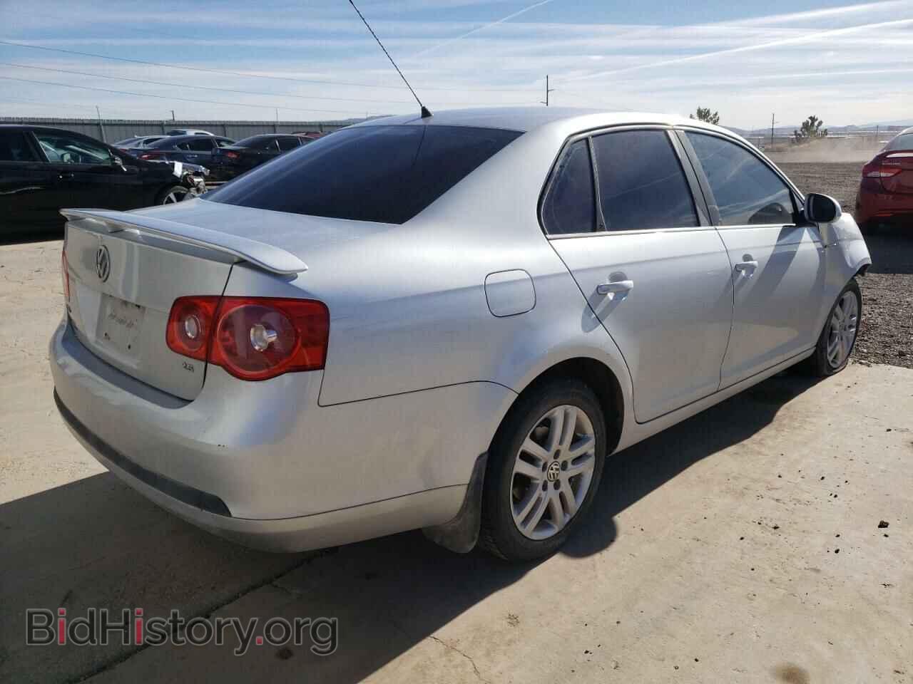 2007 VOLKSWAGEN JETTA - VIN: 3VWEF71KX7M053807 - Фото 4