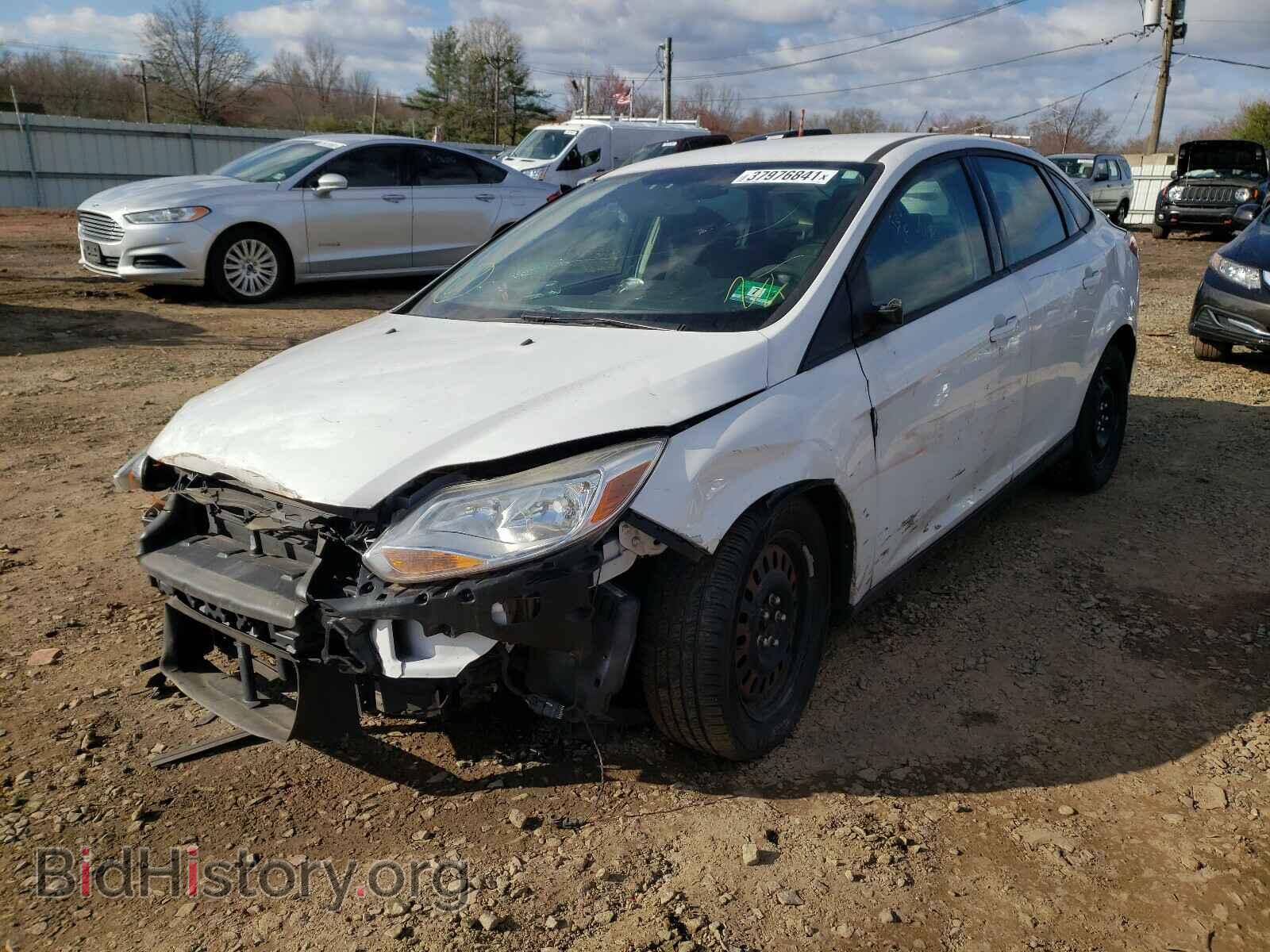 2012 FORD FOCUS - VIN: 1FAHP3F2XCL454483 - Photo 2