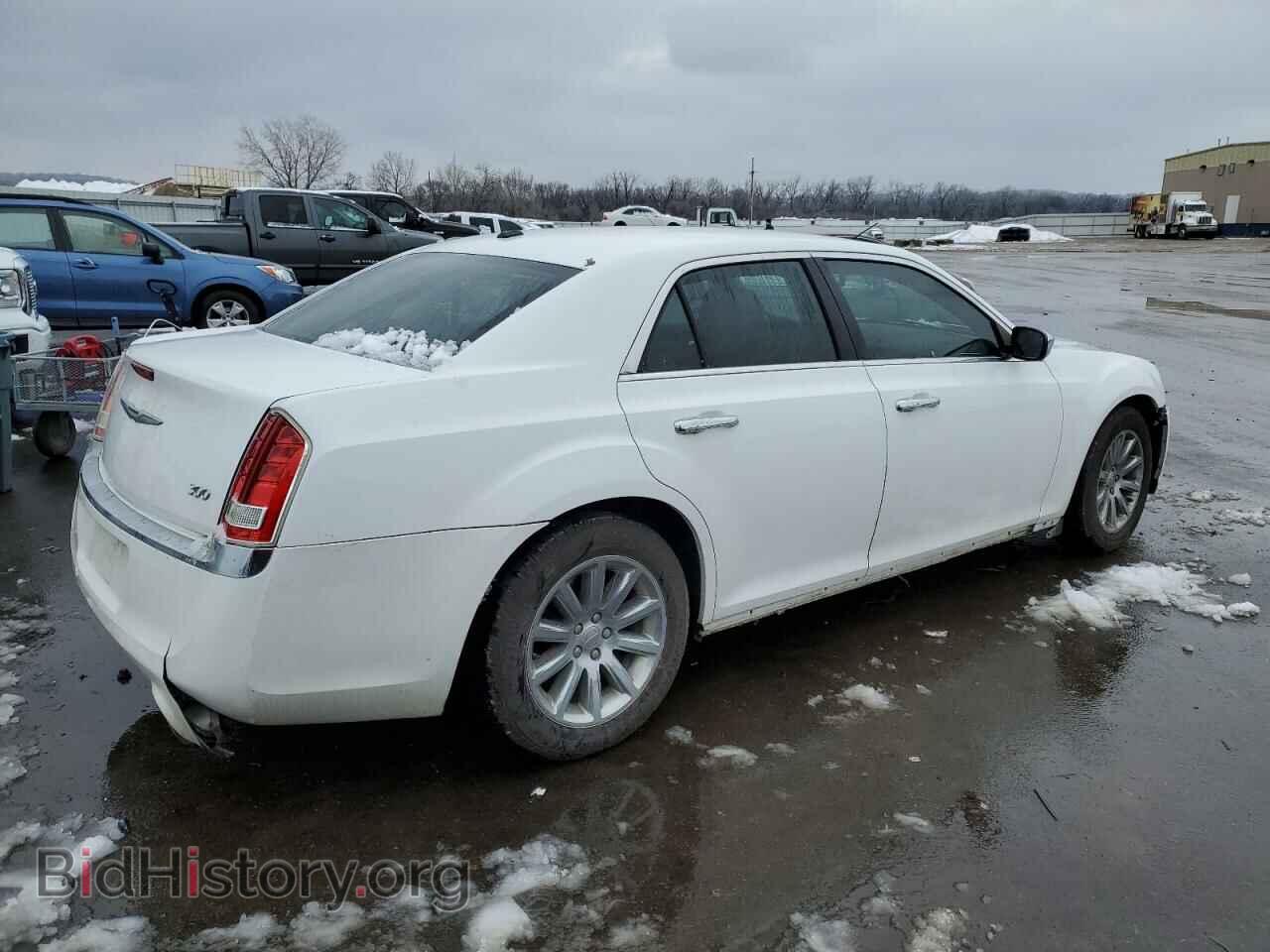 2011 CHRYSLER 300 - VIN: 2C3CA5CG0BH533629 - Фото 3
