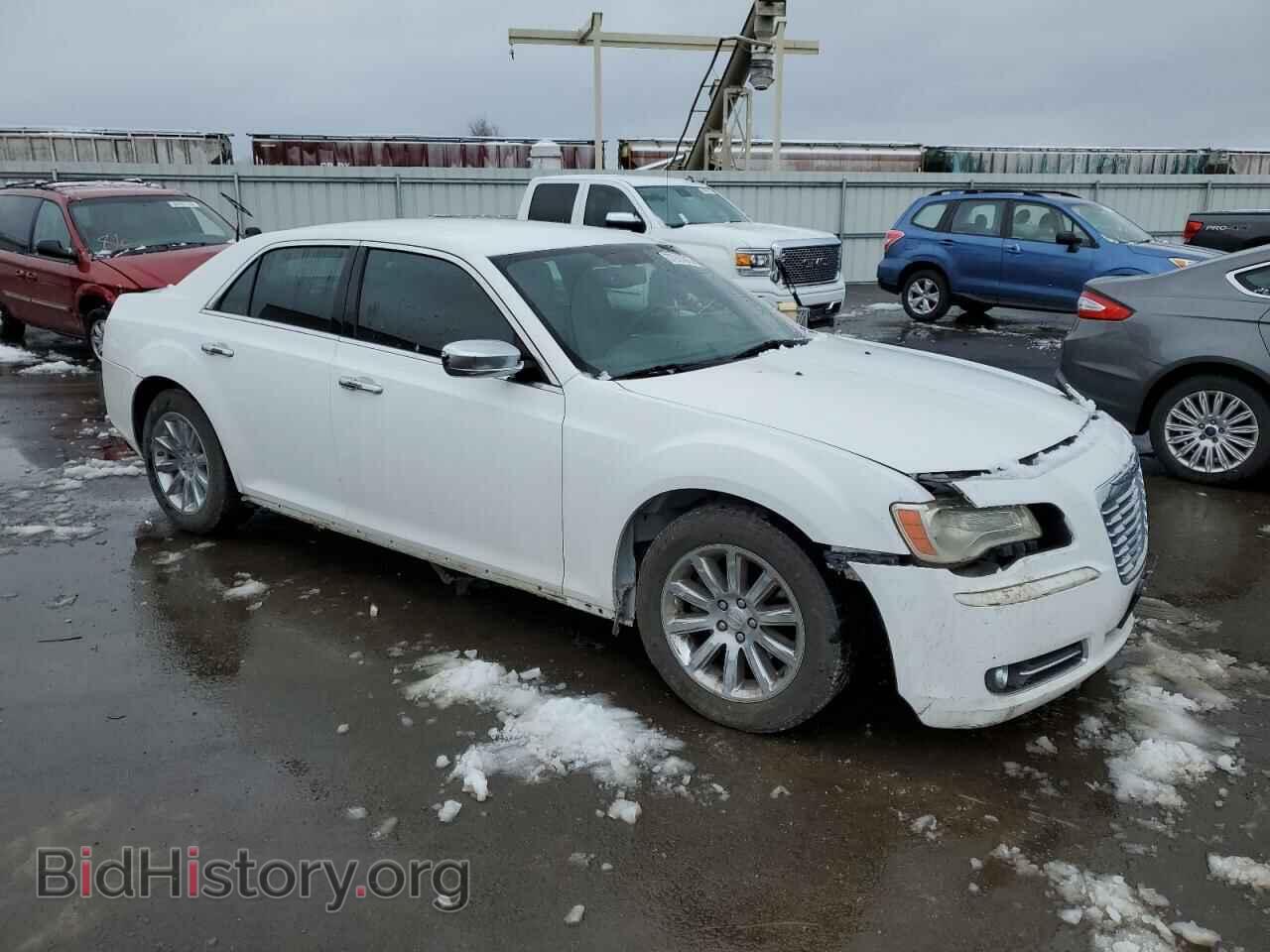 2011 CHRYSLER 300 - VIN: 2C3CA5CG0BH533629 - Фото 4