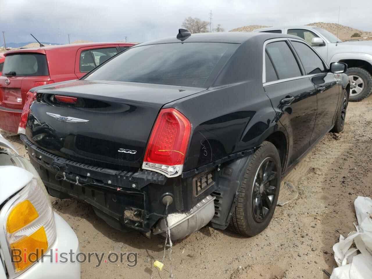 2016 CHRYSLER 300 - VIN: 2C3CCAAG1GH167807 - Фото 4