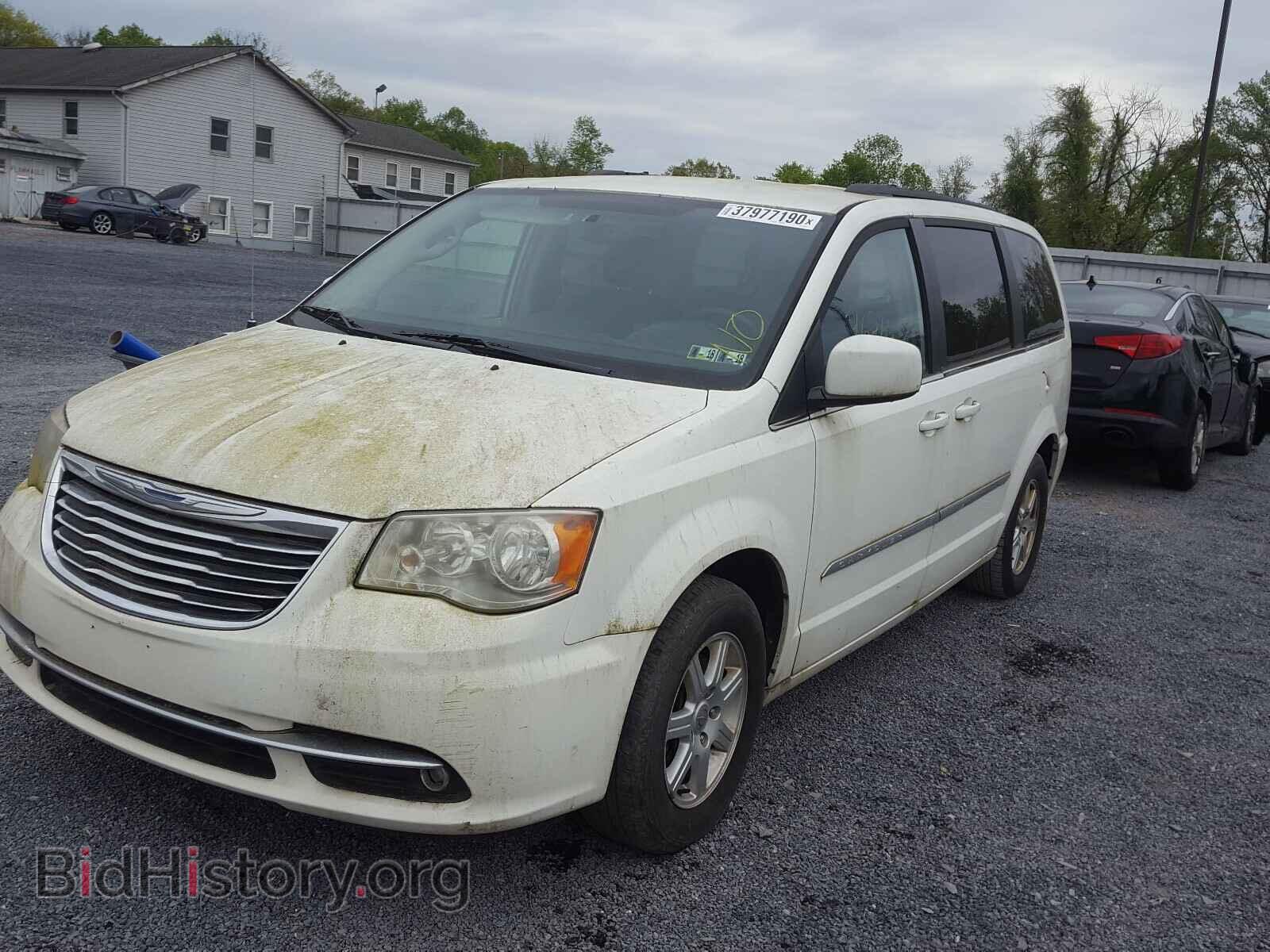 2012 CHRYSLER TOWN & COU - VIN: 2C4RC1BGXCR367903 - Фото 2