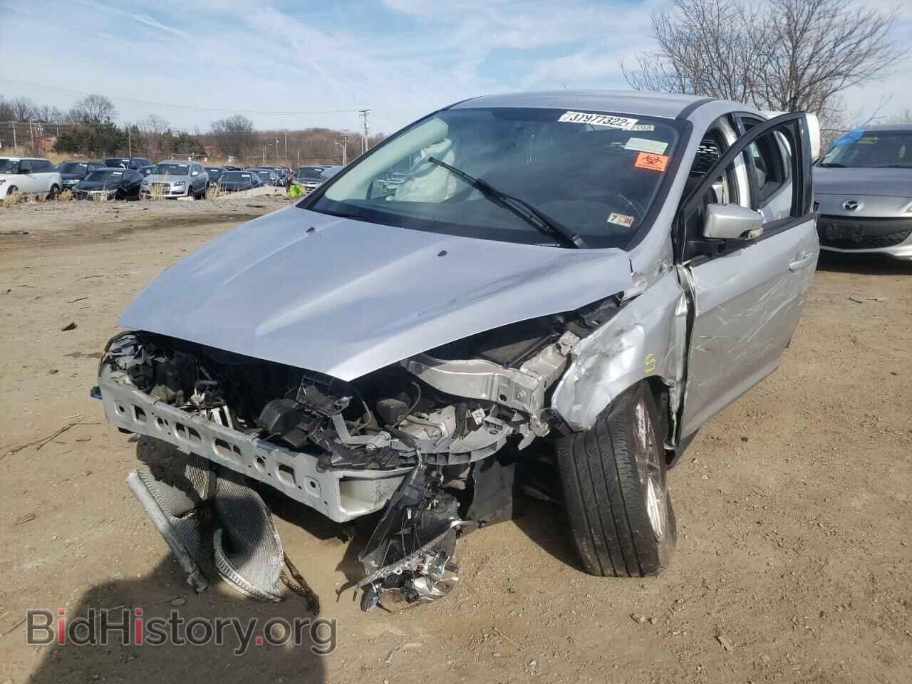2017 FORD FOCUS - VIN: 1FADP3F22HL218240 - Фото 2