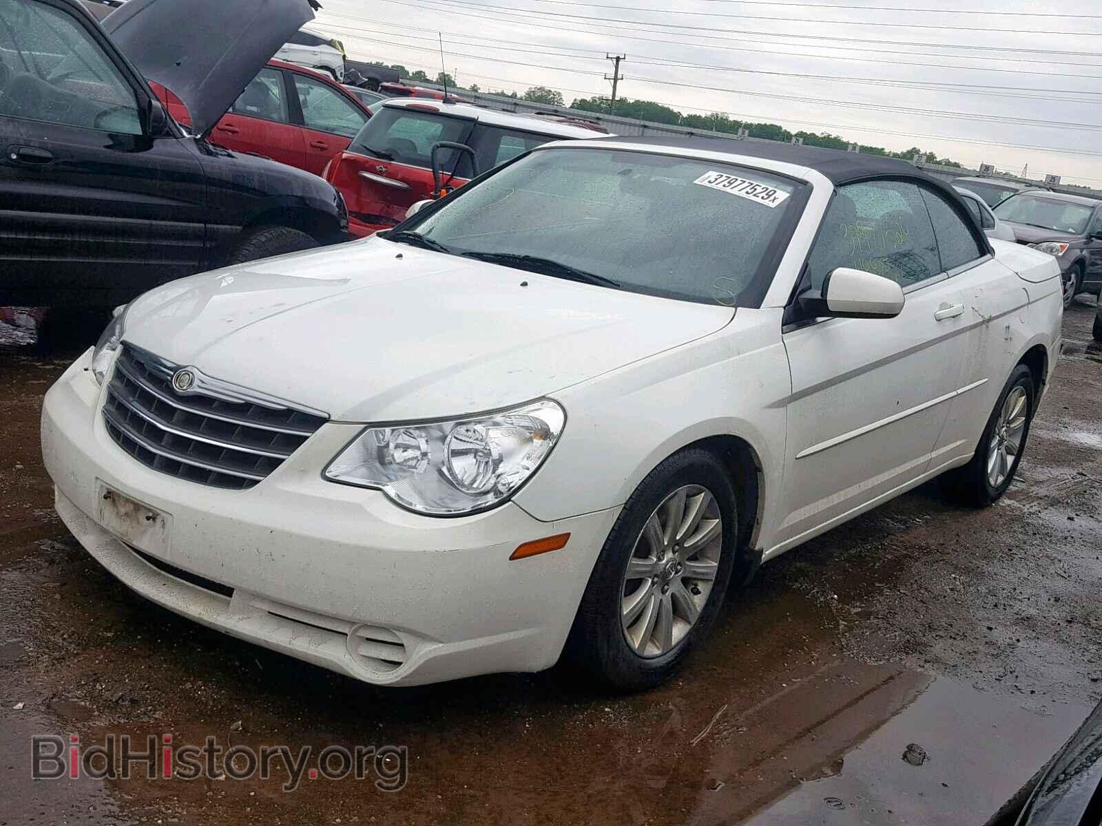 2010 CHRYSLER SEBRING - VIN: 1C3BC5ED1AN177495 - Фото 2