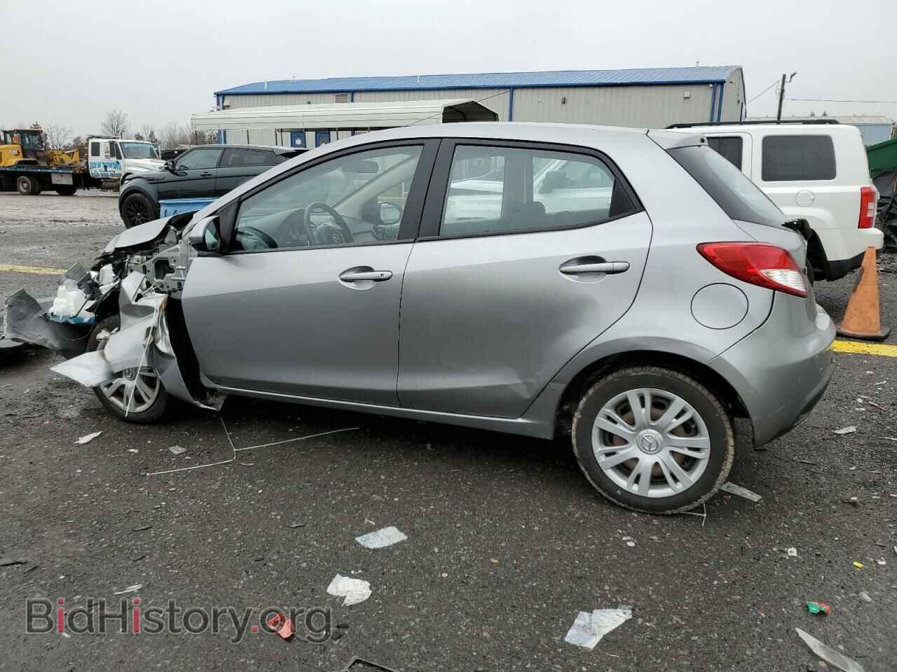 2011 MAZDA 2 - VIN: JM1DE1HZ6B0104734 - Фото 2