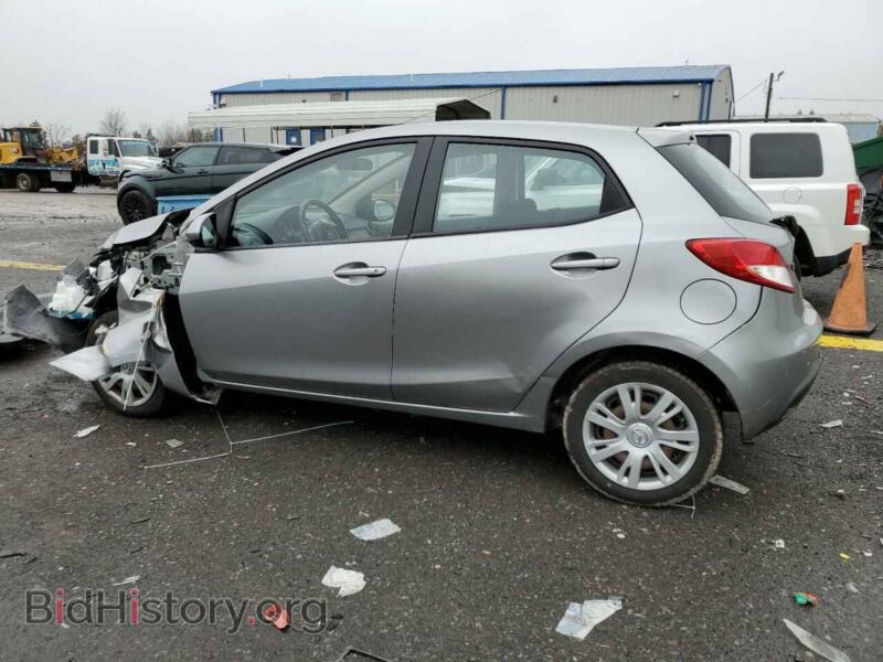 2011 Mazda 2 (VIN JM1DE1HZ6B0104734) — фото 2 из 12