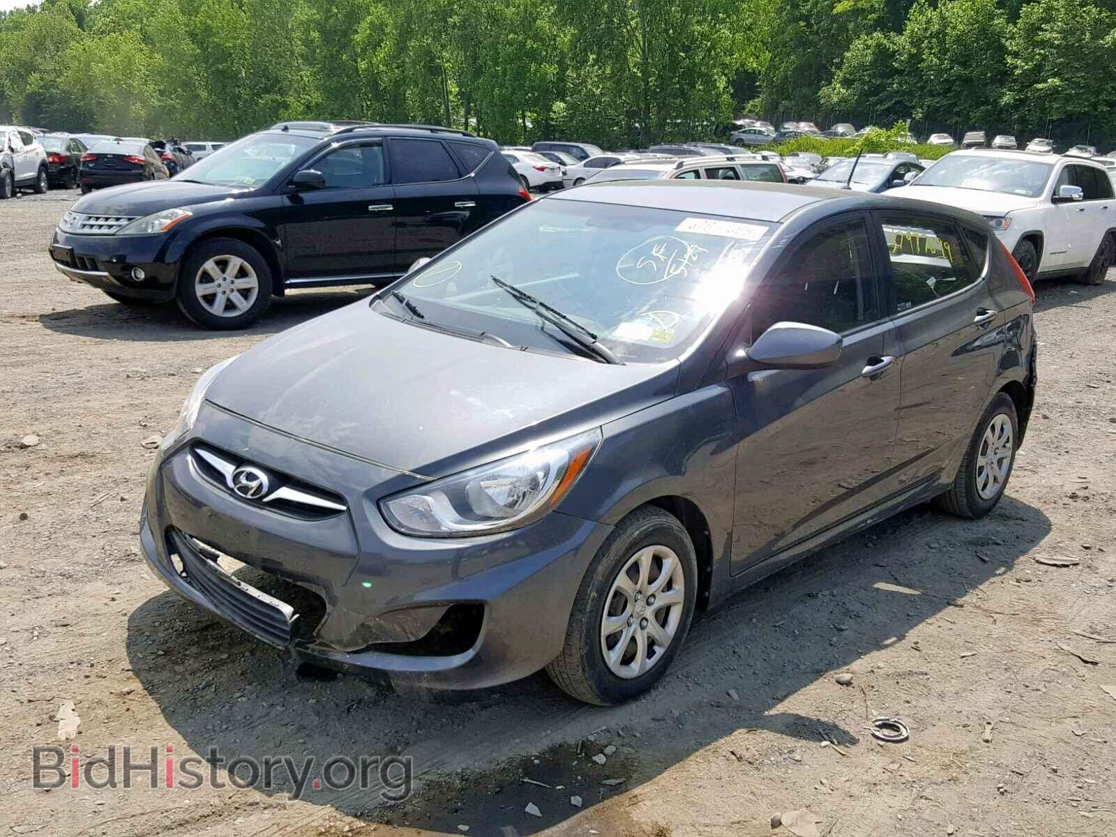 2013 HYUNDAI ACCENT - VIN: KMHCT5AE9DU060168 - Фото 2