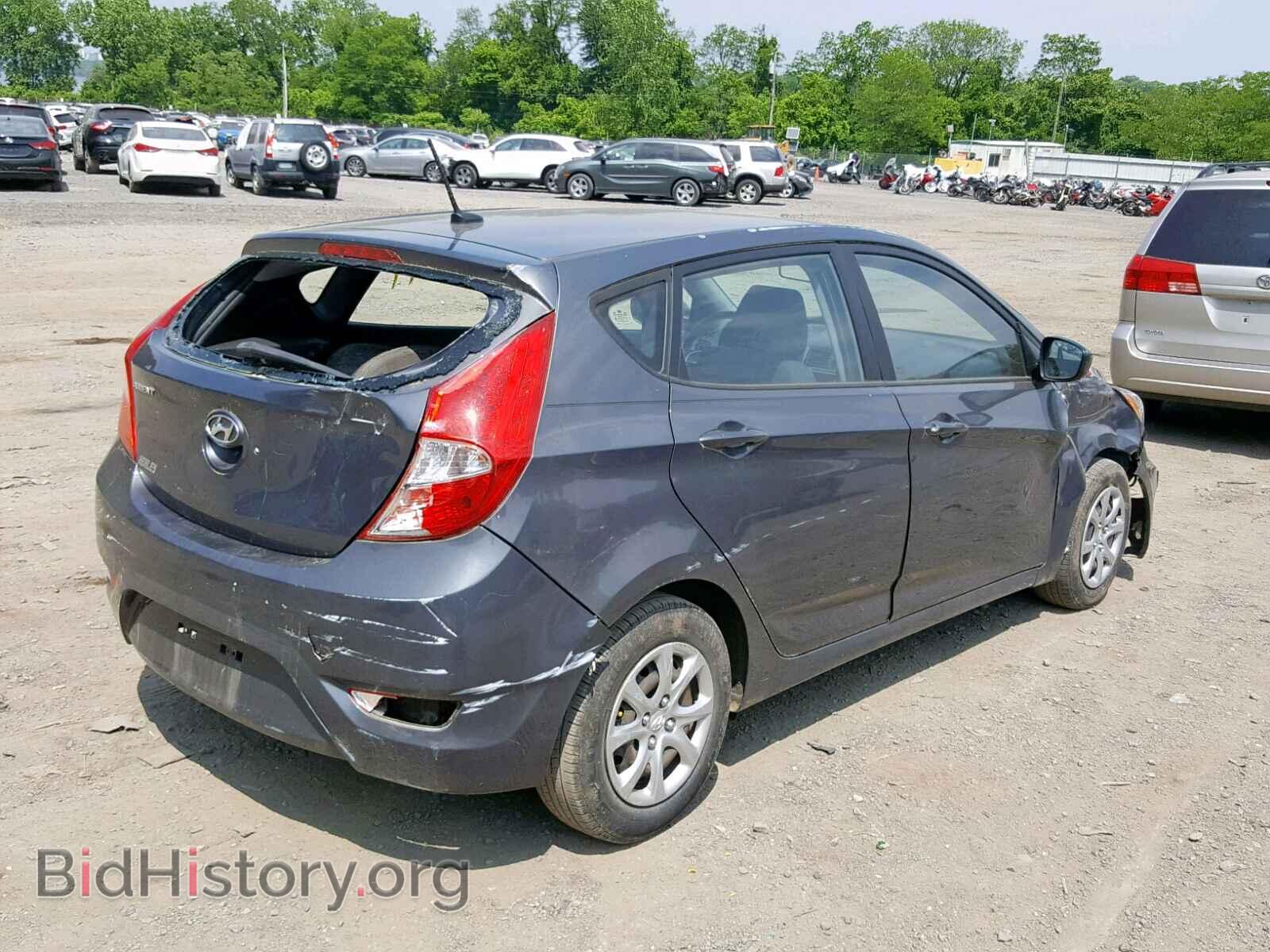 2013 HYUNDAI ACCENT - VIN: KMHCT5AE9DU060168 - Фото 4