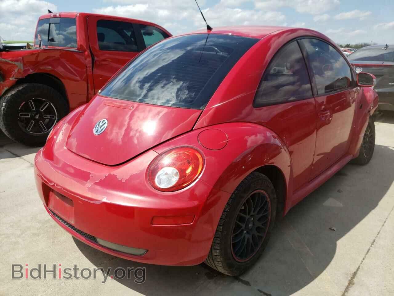 2010 VOLKSWAGEN BEETLE - VIN: 3VWPG3AG7AM016201 - Фото 4