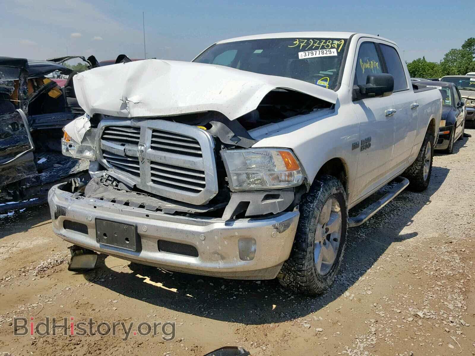 2018 RAM 1500 SLT - VIN: 1C6RR7TT4JS271877 - Фото 2