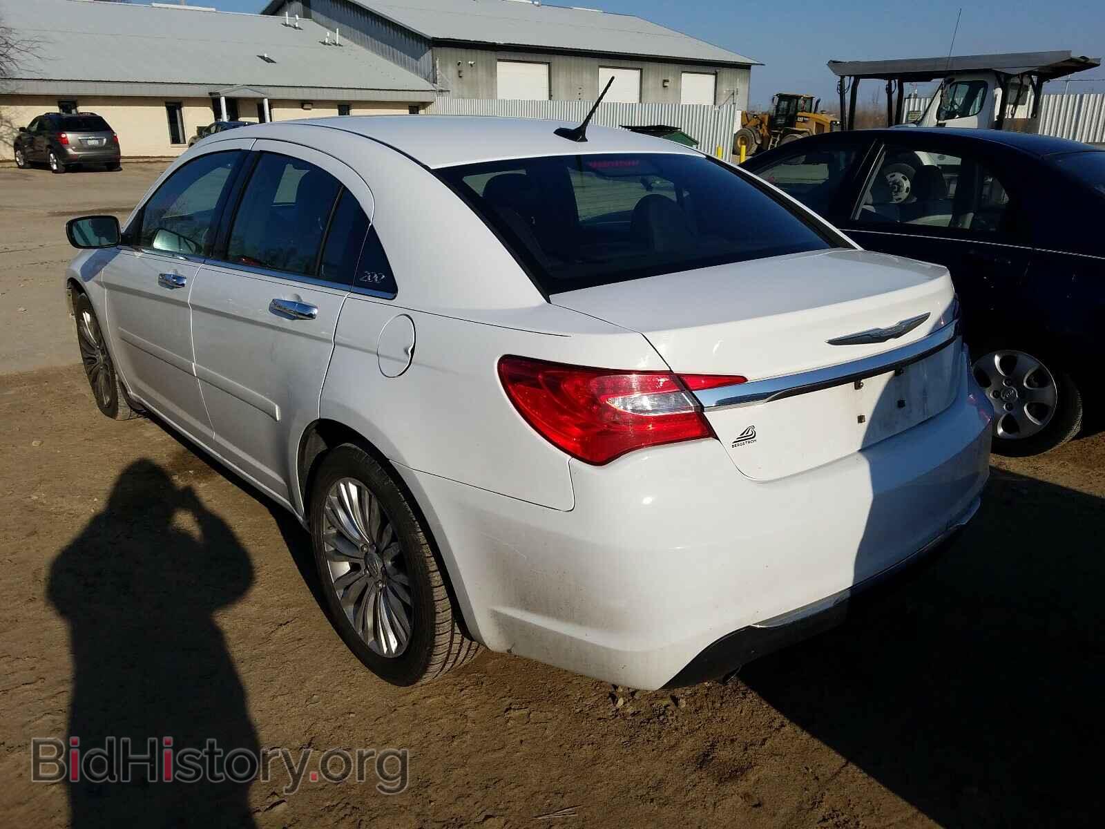 2011 CHRYSLER 200 - VIN: 1C3BC2FG6BN581661 - Фото 3