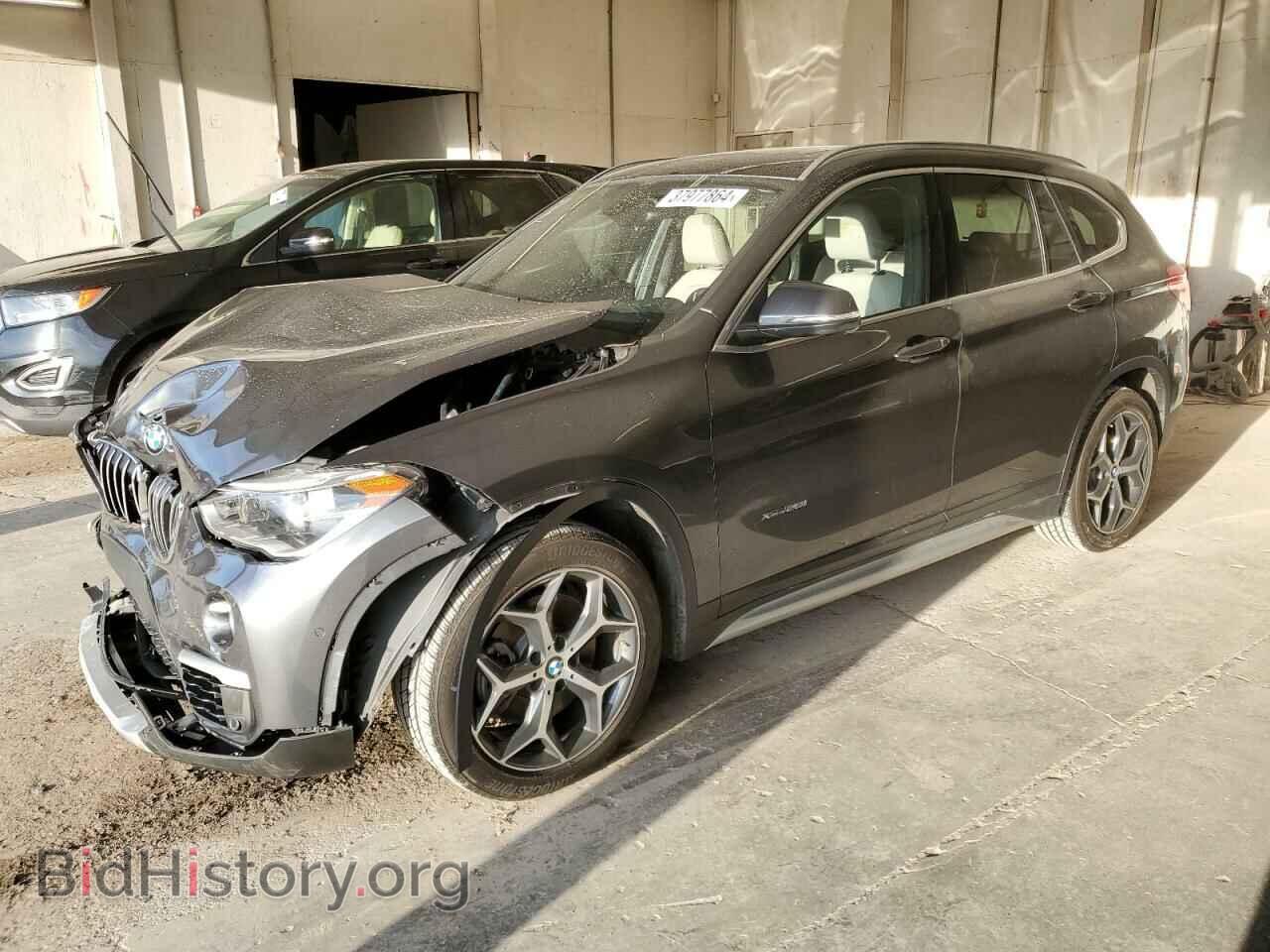 Photo WBXHT3C3XH5F74210 - BMW X1 2017