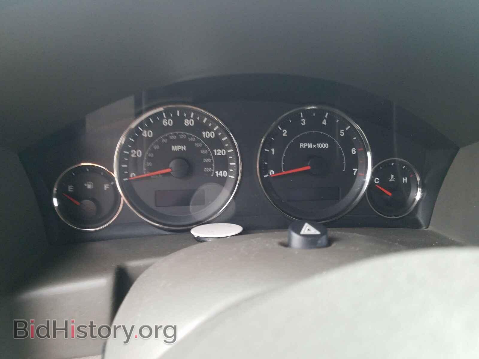 2006 JEEP COMMANDER - VIN: 1J8HG48KX6C131920 - Фото 8