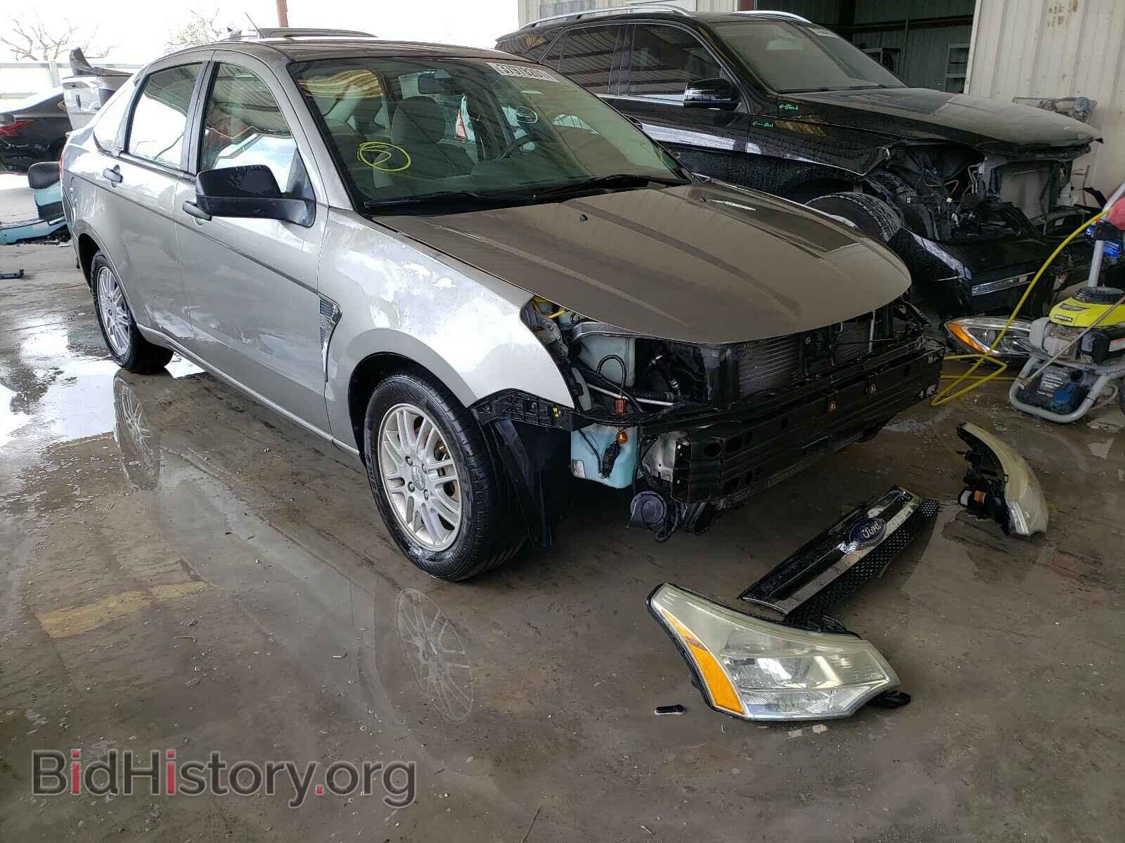 Photo 1FAHP35N28W297887 - FORD FOCUS 2008