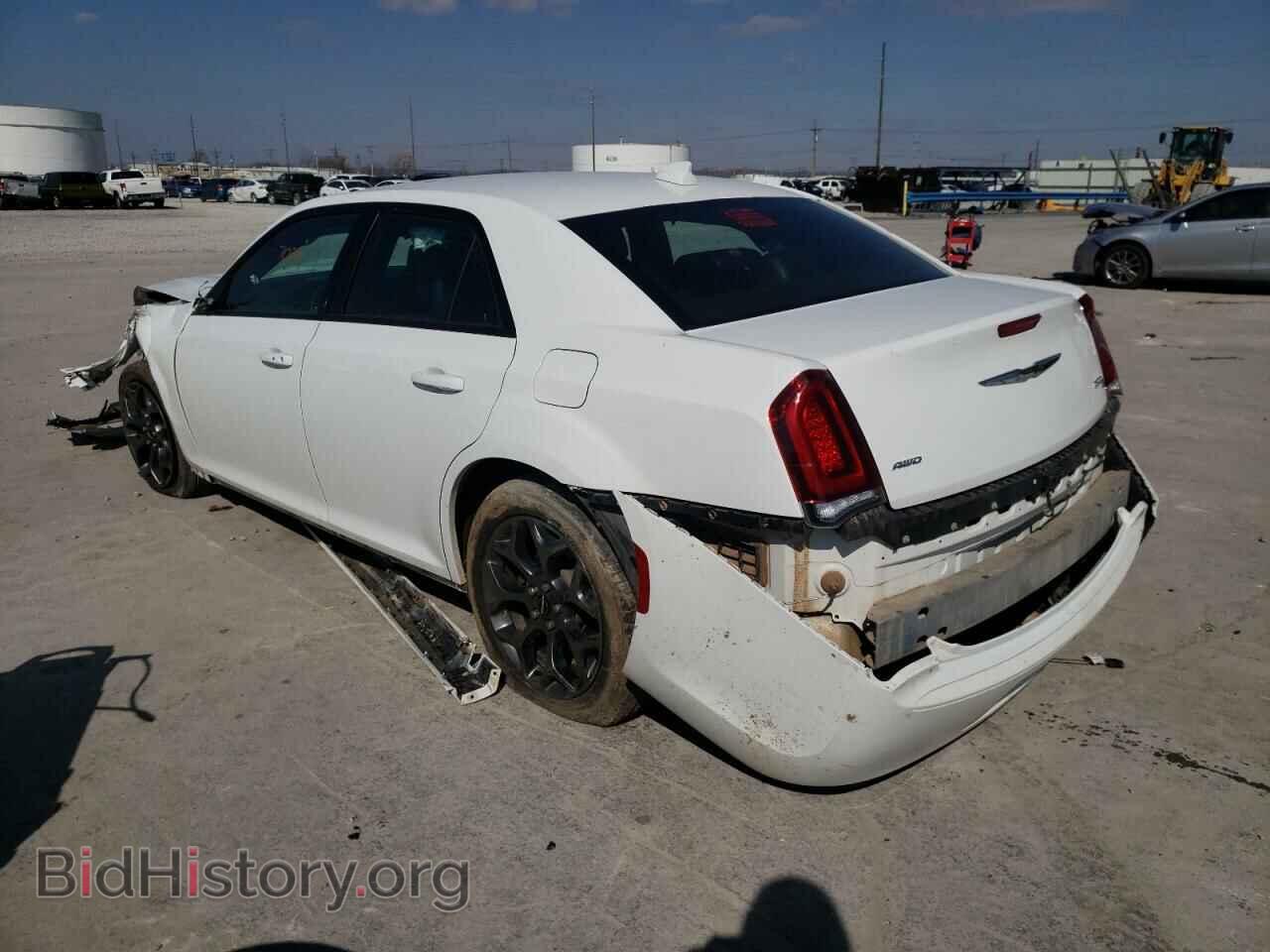 2018 CHRYSLER 300 - VIN: 2C3CCAGG2JH149525 - Фото 3