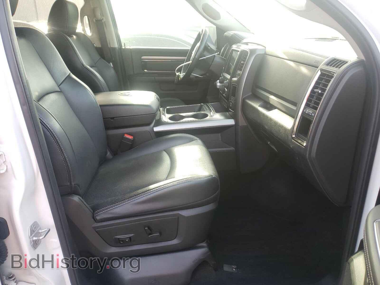 2017 RAM 1500 - VIN: 1C6RR6MT8HS642820 - Фото 5