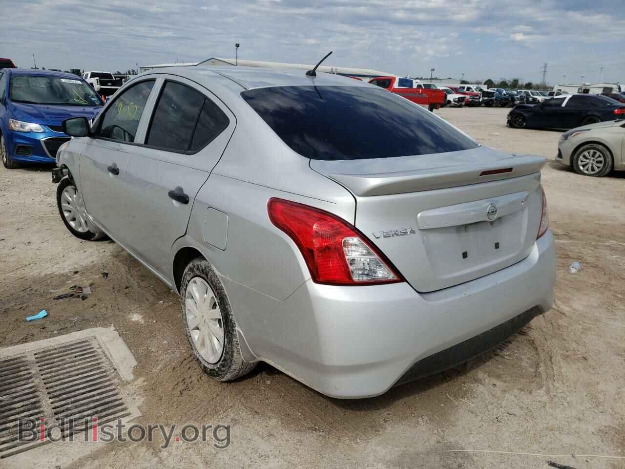 2017 NISSAN VERSA - VIN: 3N1CN7AP2HL860082 - Фото 3