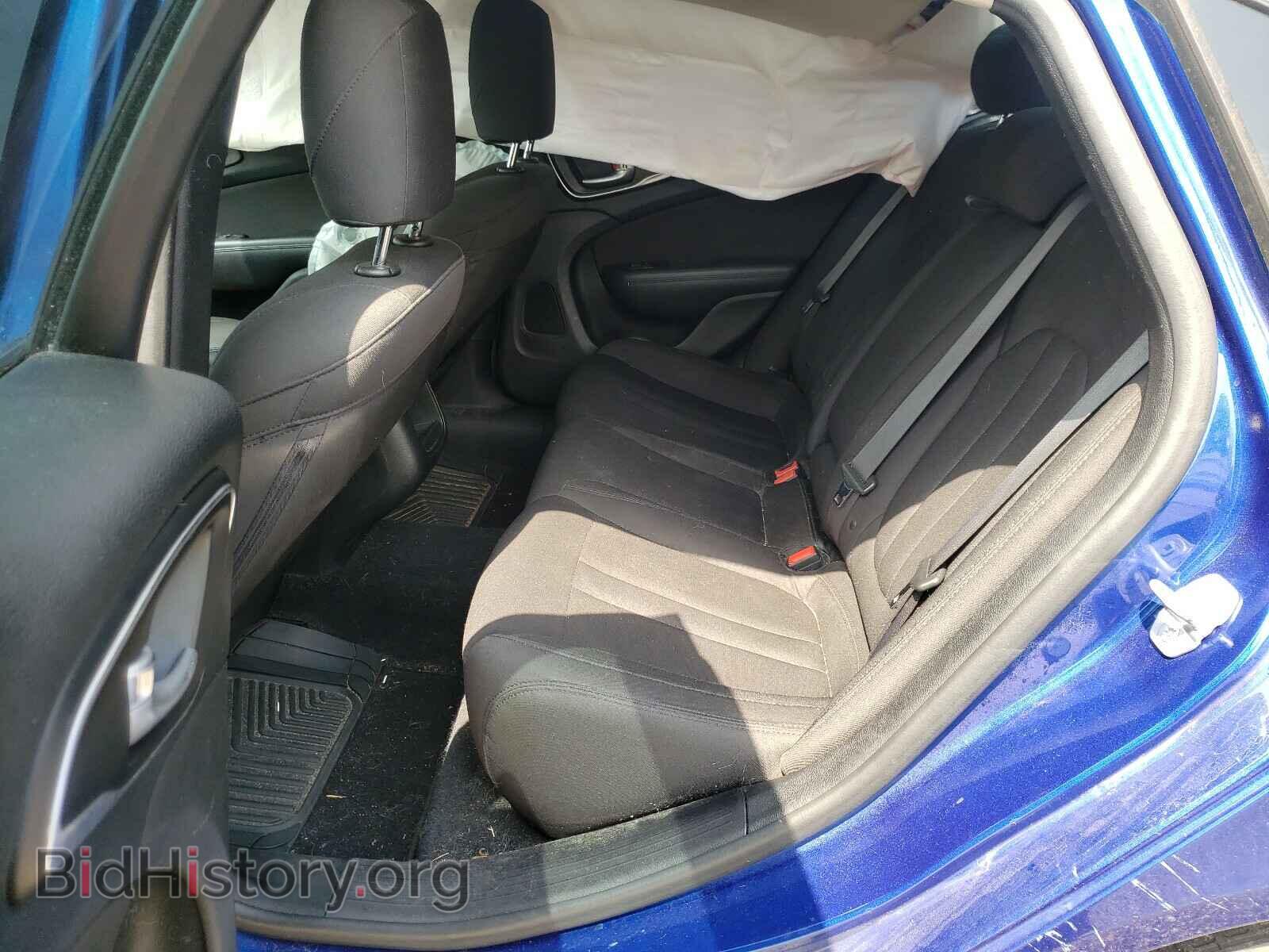 2016 CHRYSLER 200 - VIN: 1C3CCCAB5GN124045 - Фото 6