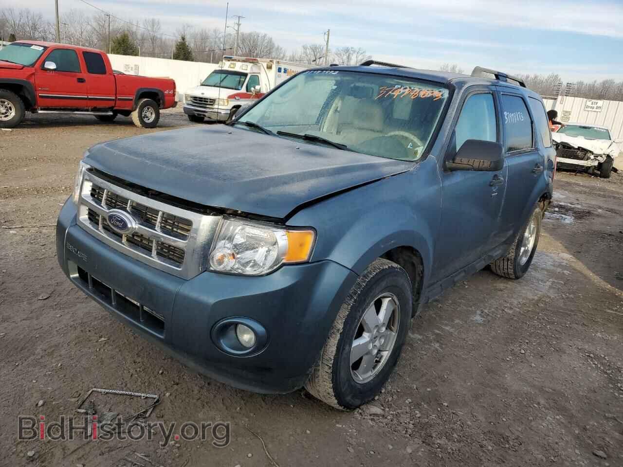 Фотография 1FMCU9DG0BKA06123 - FORD ESCAPE 2011
