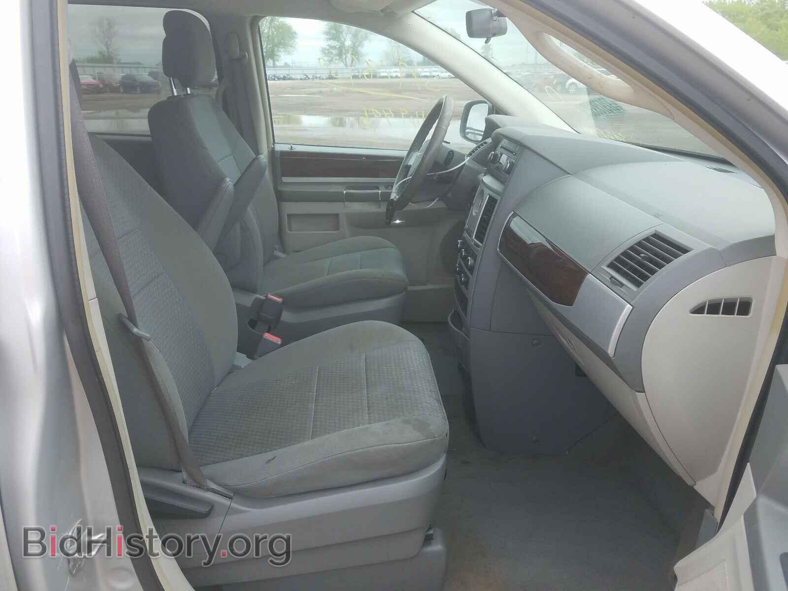 2010 CHRYSLER MINIVAN - VIN: 2A4RR5D19AR306614 - Photo 5