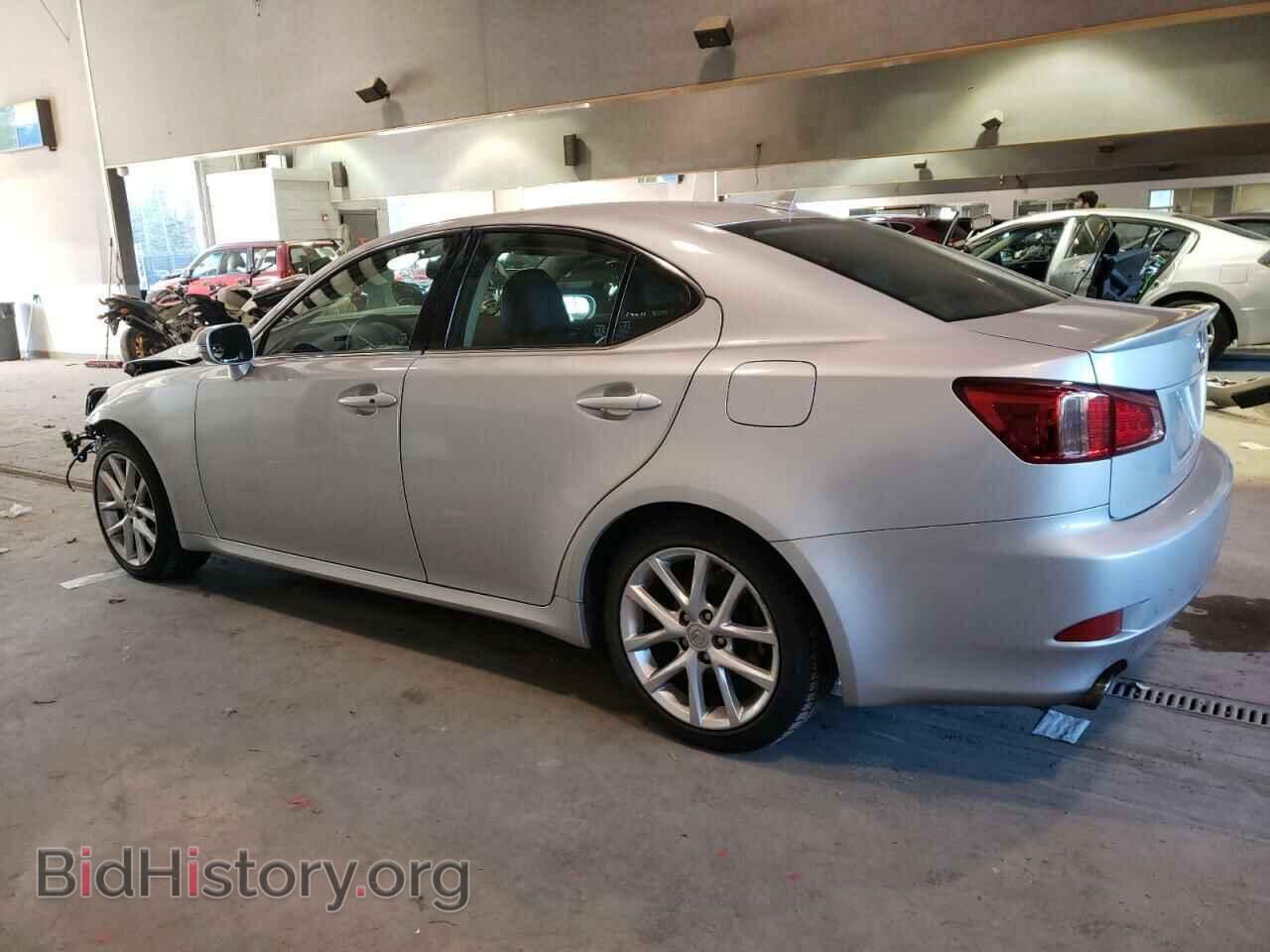 2012 LEXUS IS - VIN: JTHCF5C22C5056260 - Photo 2