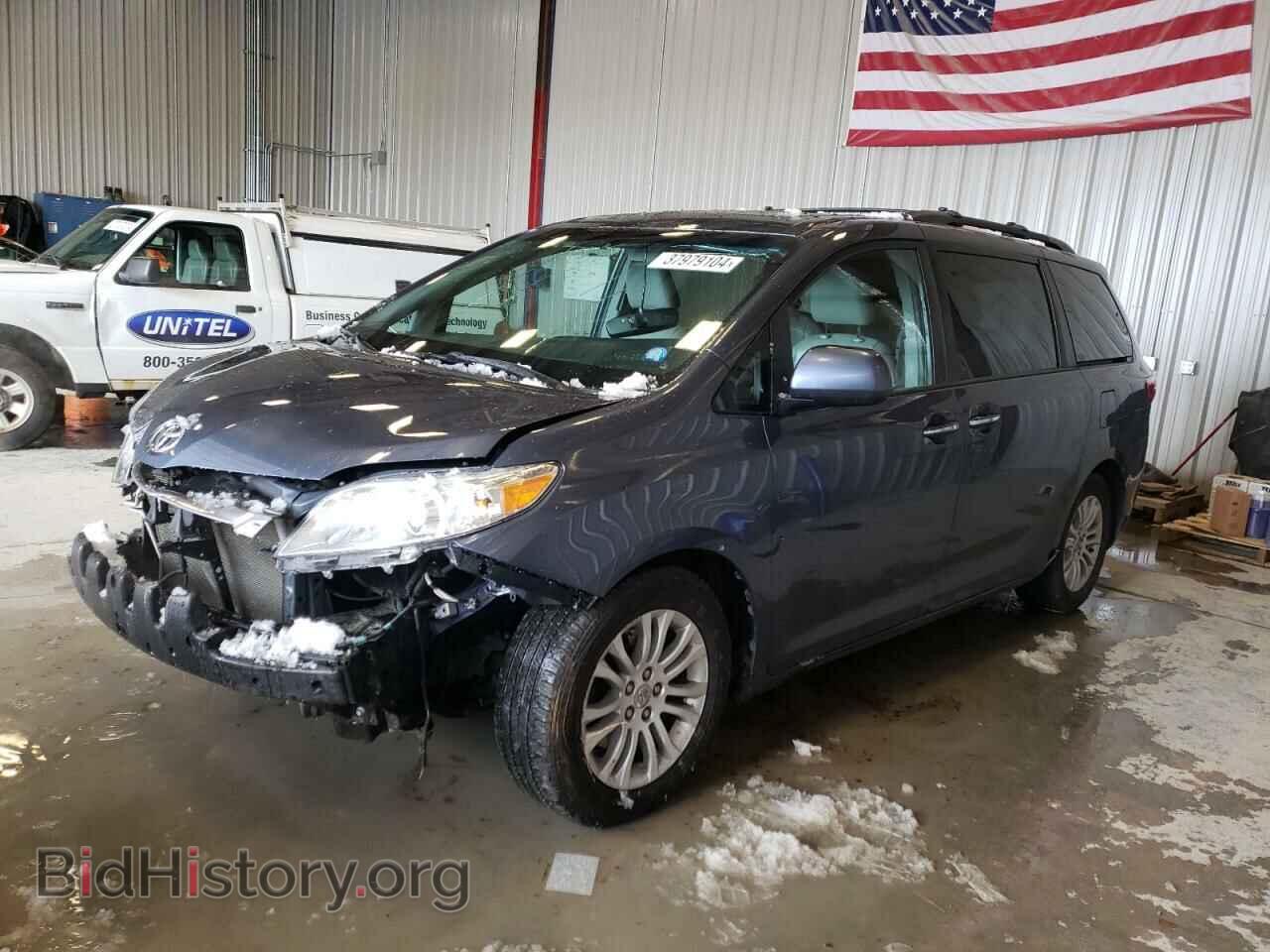 Фотография 5TDYK3DC4FS675049 - TOYOTA All Models 2015