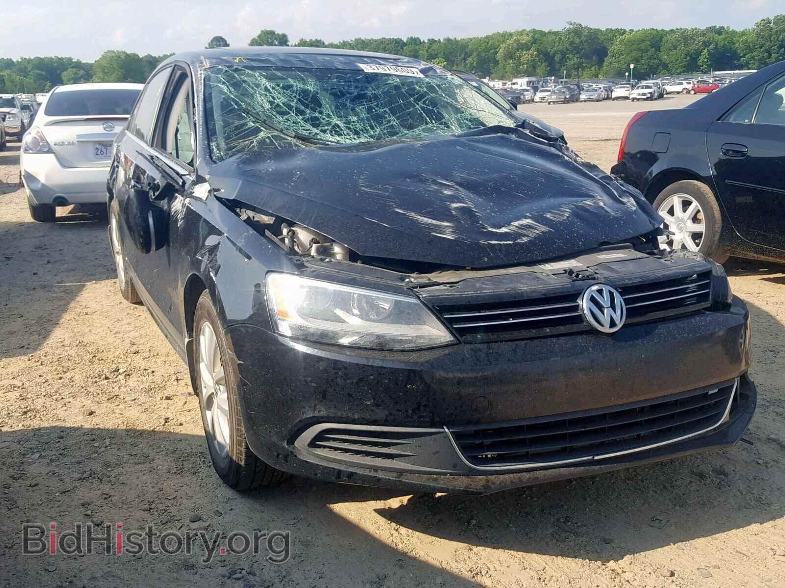 Фотография 3VWB07AJ3EM431782 - VOLKSWAGEN JETTA 2014