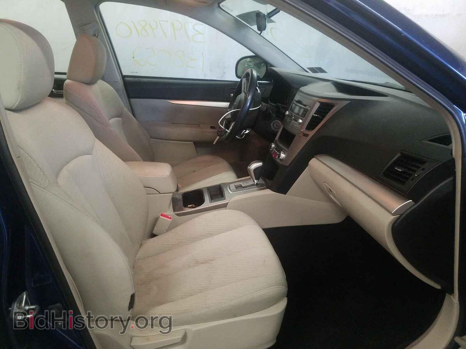 2011 SUBARU LEGACY - VIN: 4S3BMBA61B3212841 - Фото 5
