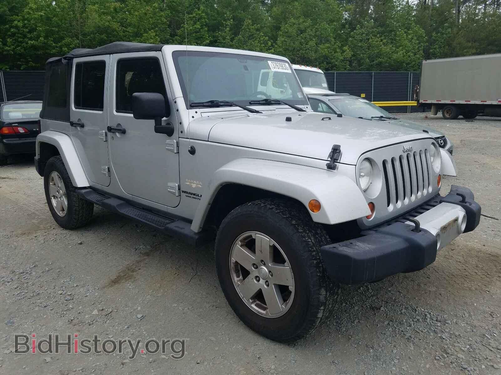 Фотография 1J4HA5H17BL530150 - JEEP WRANGLER 2011