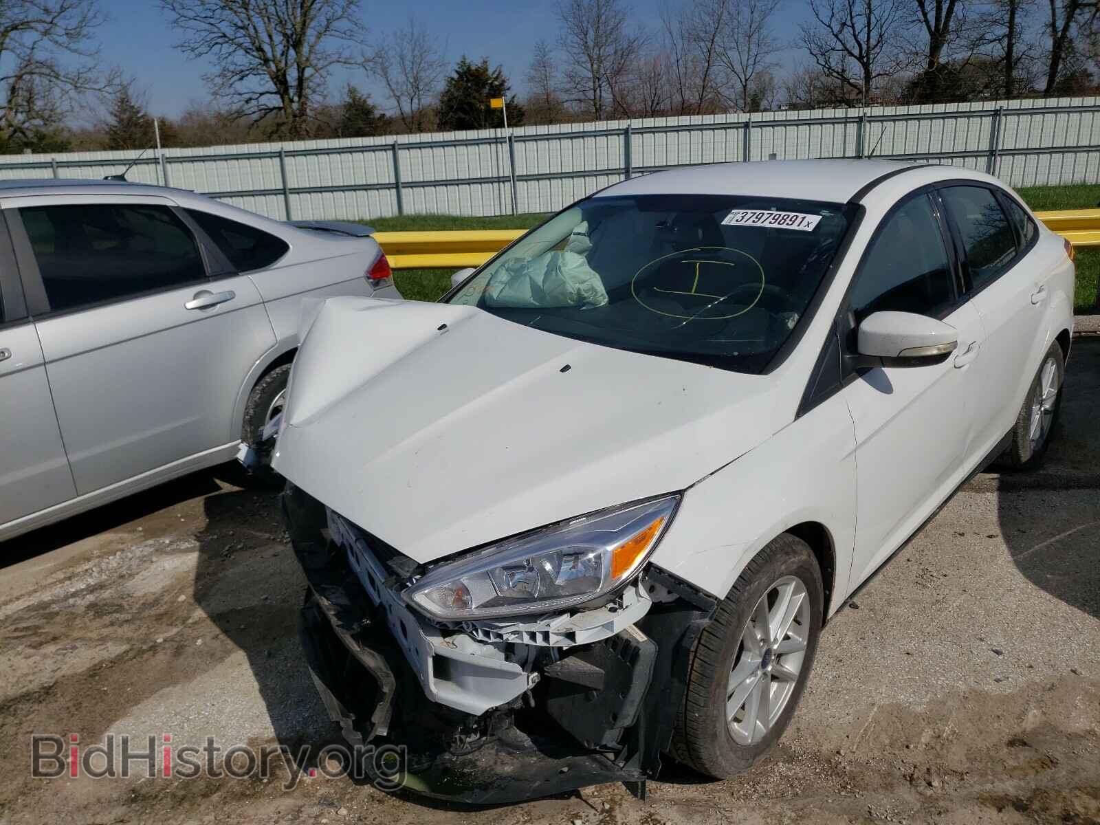 2016 FORD FOCUS - VIN: 1FADP3F24GL302123 - Photo 2