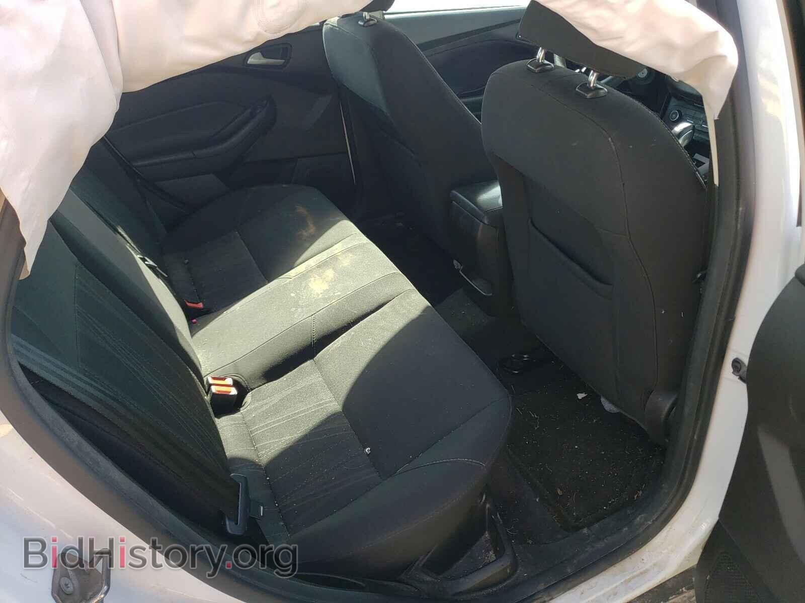 2016 FORD FOCUS - VIN: 1FADP3F24GL302123 - Photo 6
