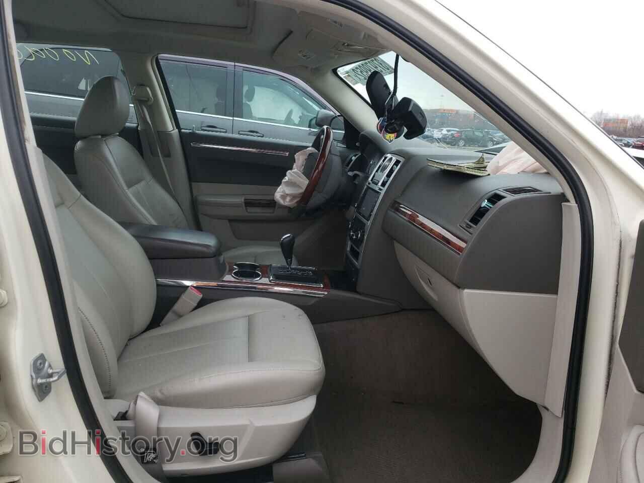 2009 CHRYSLER 300 - VIN: 2C3KA33V29H552644 - Фото 5