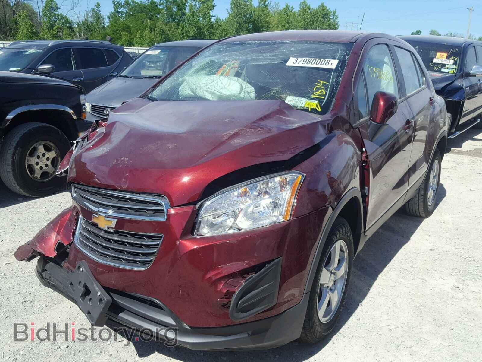 2016 CHEVROLET TRAX - VIN: 3GNCJNSB9GL224930 - Фото 2