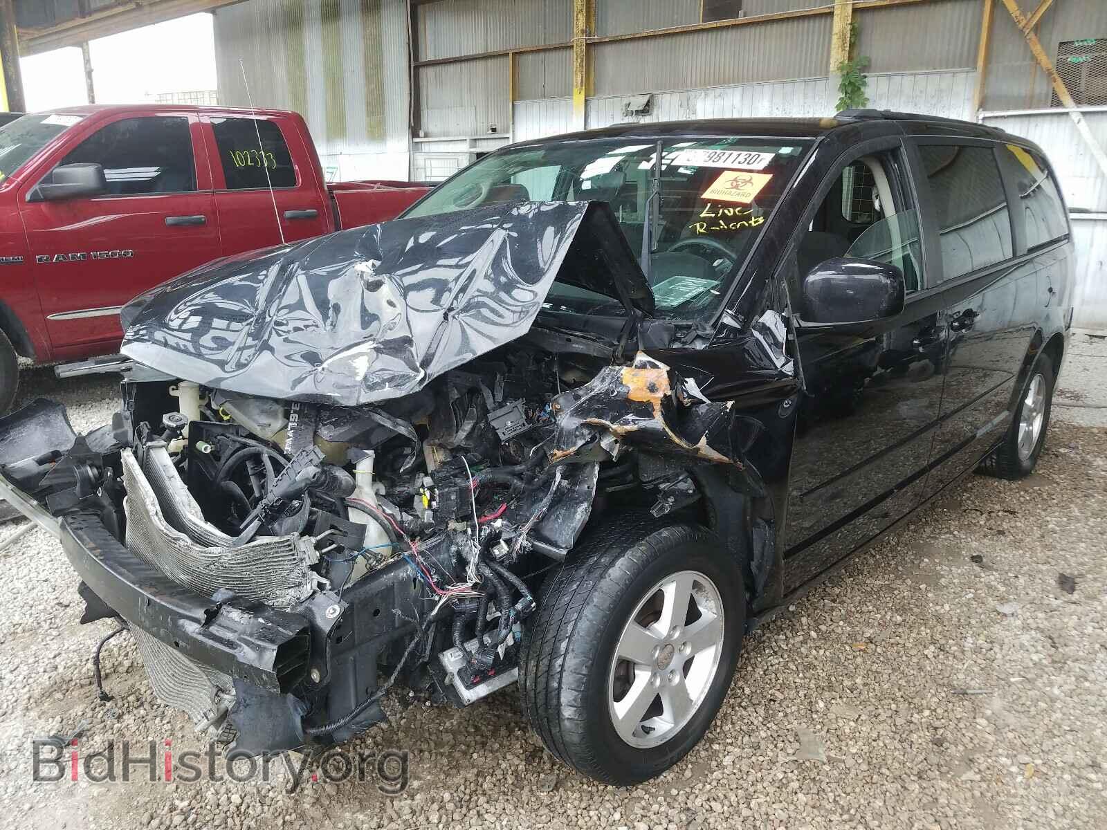 2011 DODGE CARAVAN - VIN: 2D4RN3DG8BR646464 - Фото 2