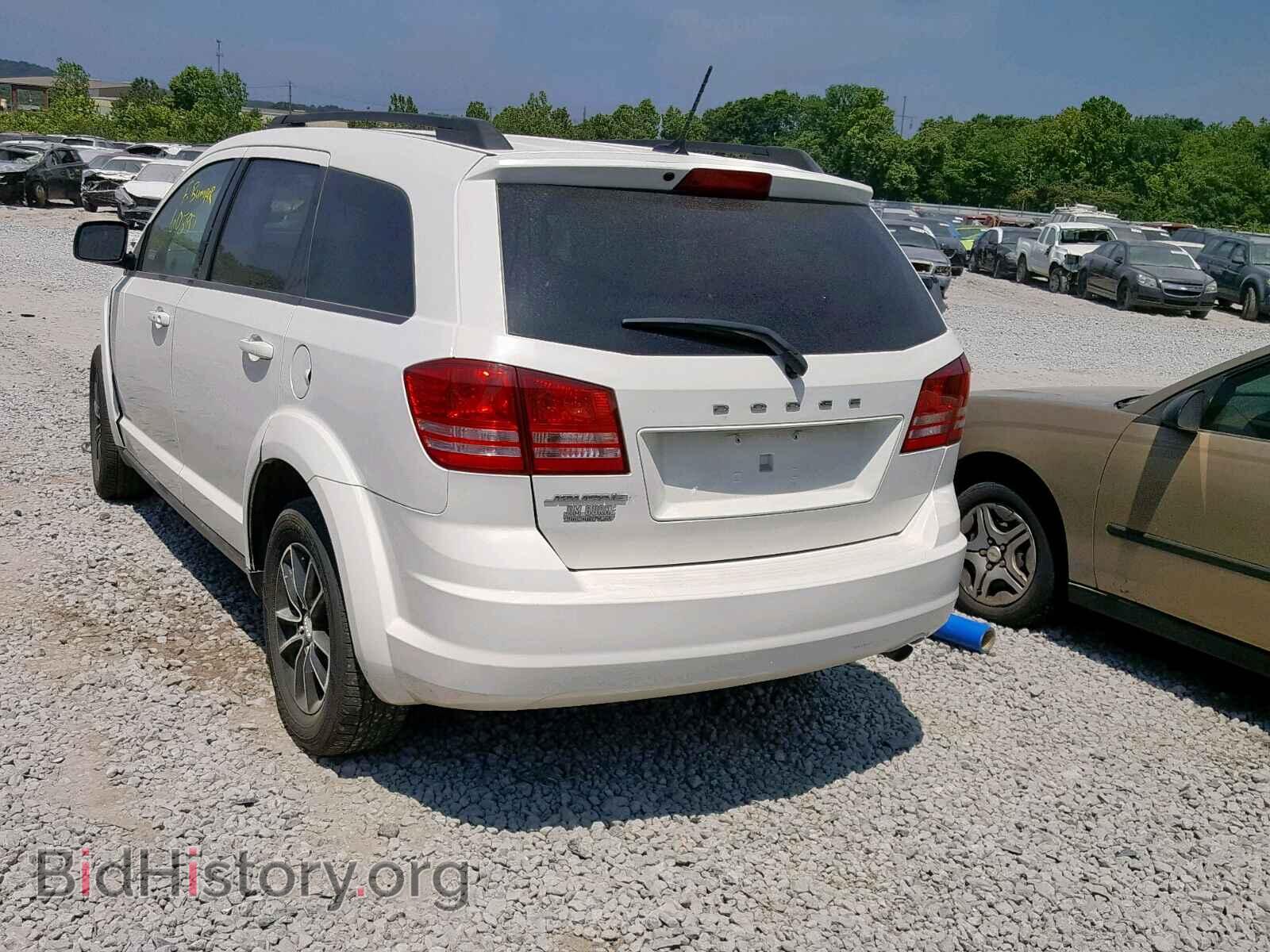 2017 DODGE JOURNEY SE - VIN: 3C4PDCAB9HT573255 - Фото 3